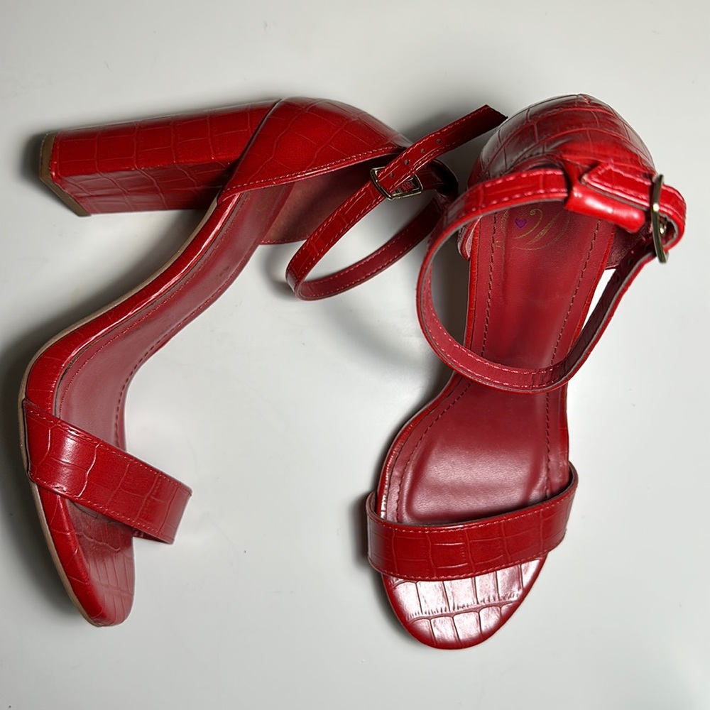 Red Chunky Heel